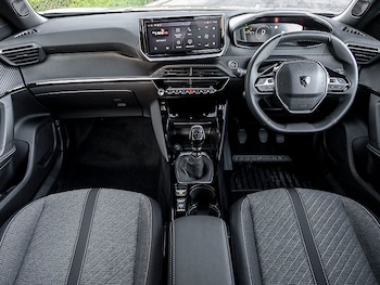 Used Peugeot 2008 2025 for sale - 75657100: Photo