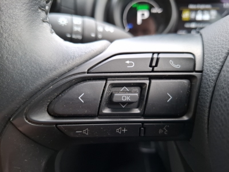 Used Toyota Yaris Cross 2023 for sale - 78032824: Photo 13