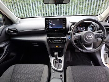 Used Toyota Yaris Cross 2023 for sale - 78032824: Photo
