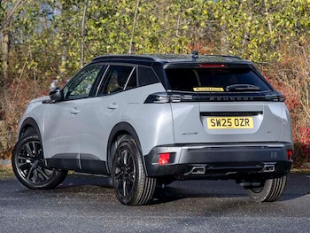 Used Peugeot 2008 2025 for sale - 76911744: Photo