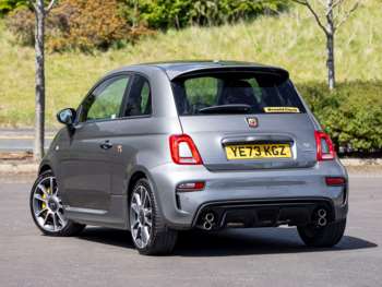 Used Abarth 695 2023 for sale - 74755268: Photo