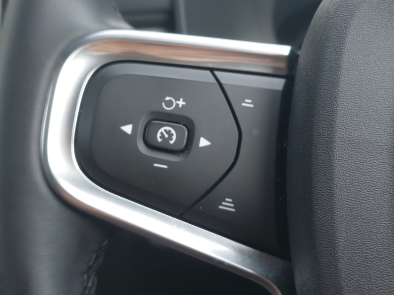 Used Volvo XC40 2024 for sale - 76414811: Photo 19