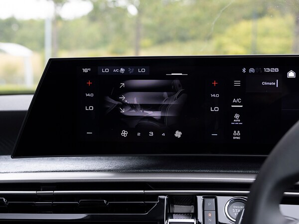 Used Peugeot 3008 2025 for sale - 76233497: Photo 16