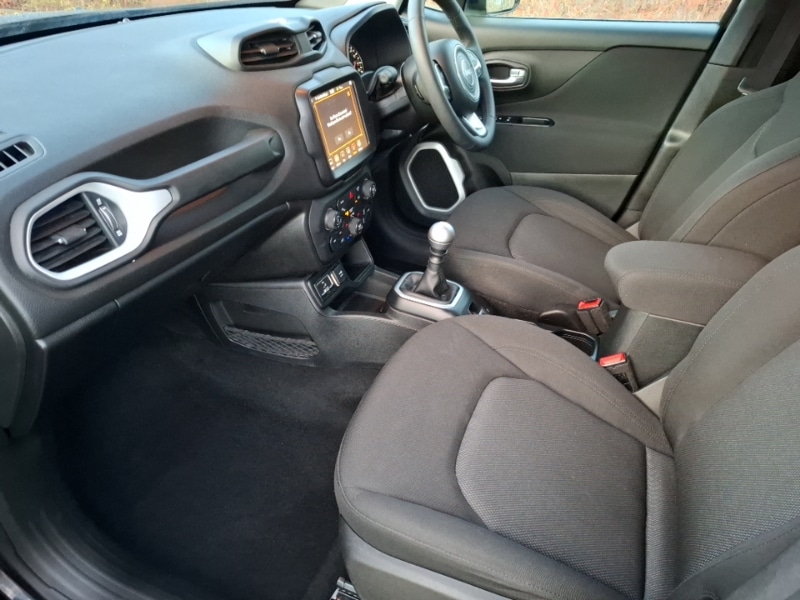 Used Jeep Renegade 2018 for sale - 77686182: Photo 5