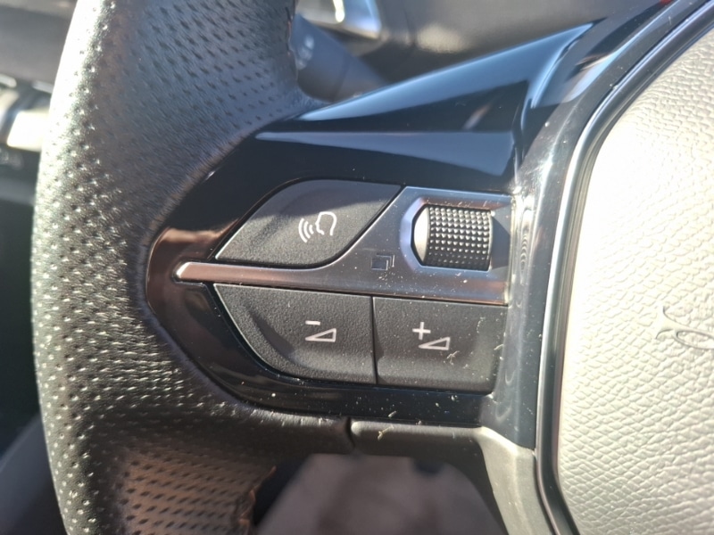 Used Peugeot 3008 2022 for sale - 76907216: Photo 14