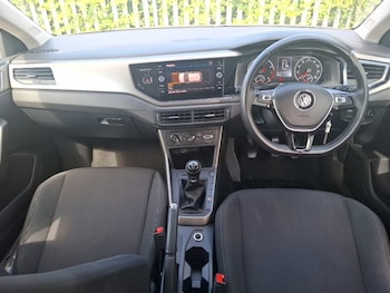 Used Volkswagen Polo 2018 for sale - 79613894: Photo