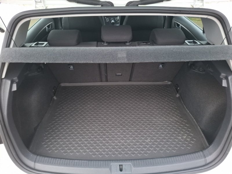 Used Volkswagen Golf 2018 for sale - 77352879: Photo 8