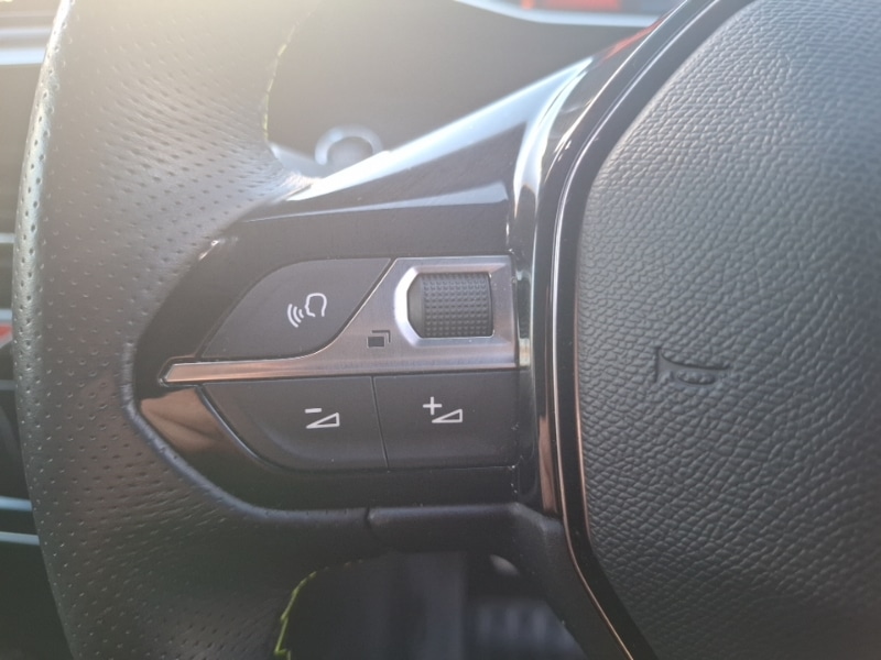 Used Peugeot 208 2021 for sale - 76348462: Photo 12