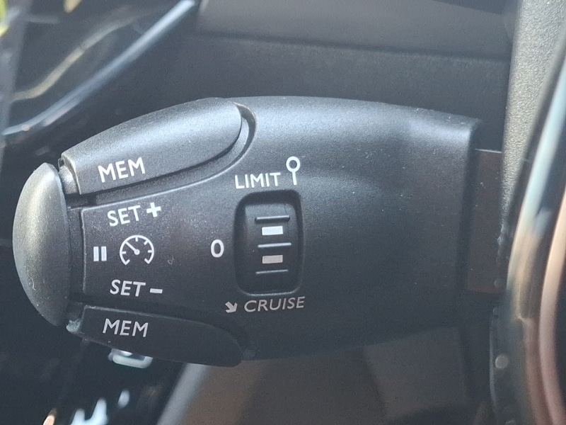 Used Peugeot 208 2021 for sale - 76348462: Photo 15