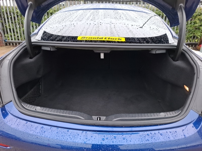 Used Mercedes-Benz C Class 2019 for sale - 77847381: Photo 8