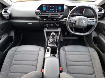 Used Citroen C4 2022 for sale - 76492974: Photo