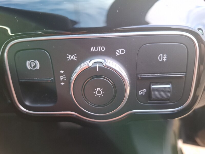 Used Mercedes-Benz A-Class 2019 for sale - 77352939: Photo 13