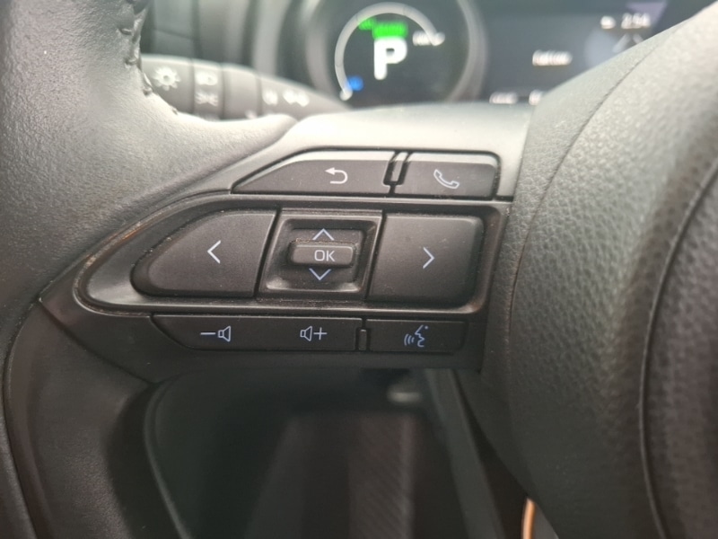 Used Toyota Yaris Cross 2023 for sale - 77596913: Photo 15