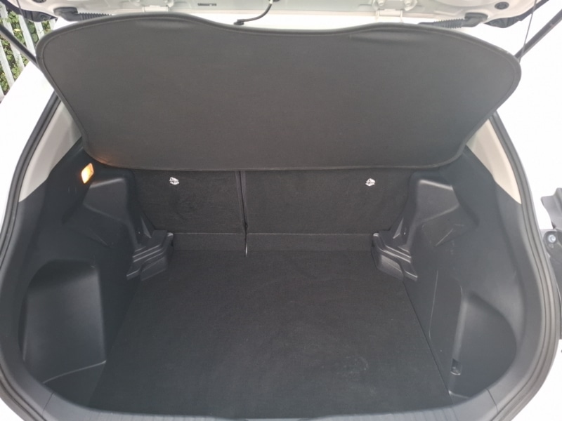 Used Toyota Yaris Cross 2023 for sale - 77596913: Photo 8