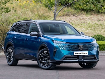 Peugeot - 5008