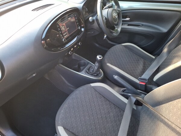 Used Toyota Aygo X 2022 for sale - 75976890: Photo 5