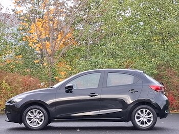 Used Mazda Mazda2 2024 for sale - 76478686: Photo