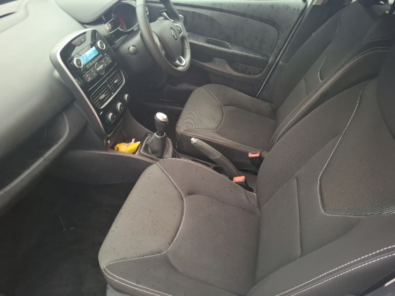 Used Renault Clio 2019 for sale - 77717132: Photo 5
