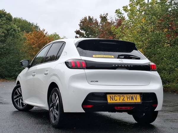 Used Peugeot 208 2023 for sale - 76166265: Photo 3