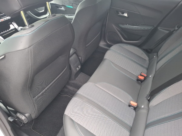 Used Peugeot 208 2023 for sale - 76166265: Photo 6