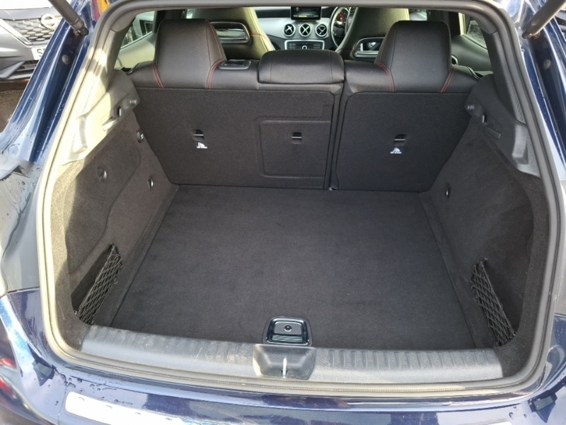 Used Mercedes-Benz GLA 2017 for sale - 77126401: Photo 8