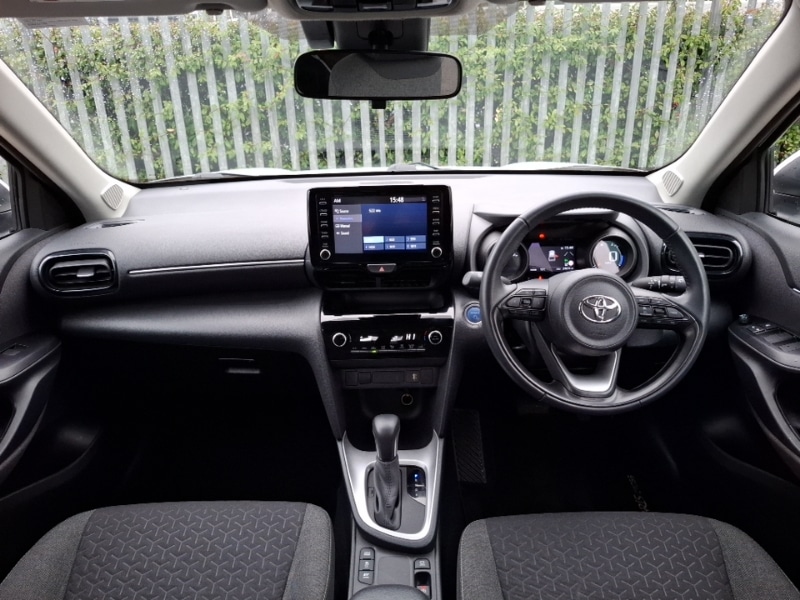 Used Toyota Yaris Cross 2023 for sale - 78094059: Photo 2