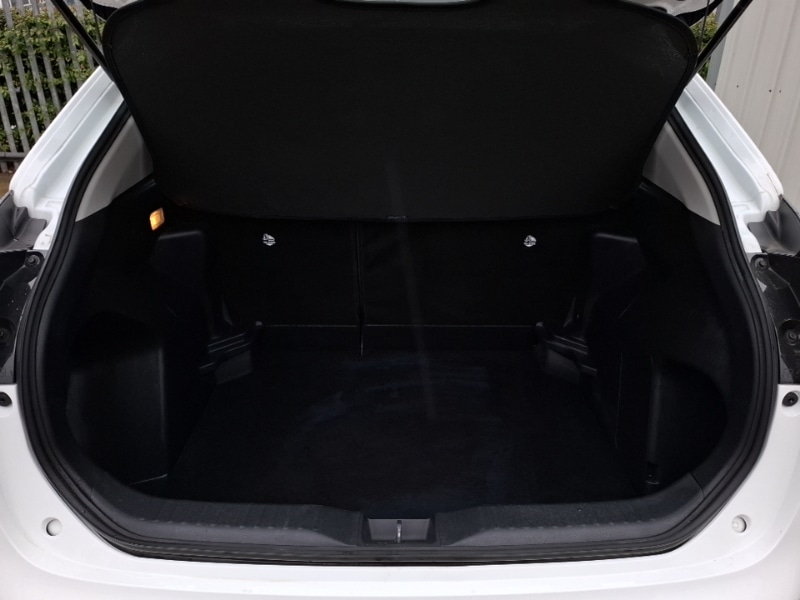 Used Toyota Yaris Cross 2023 for sale - 78094059: Photo 8