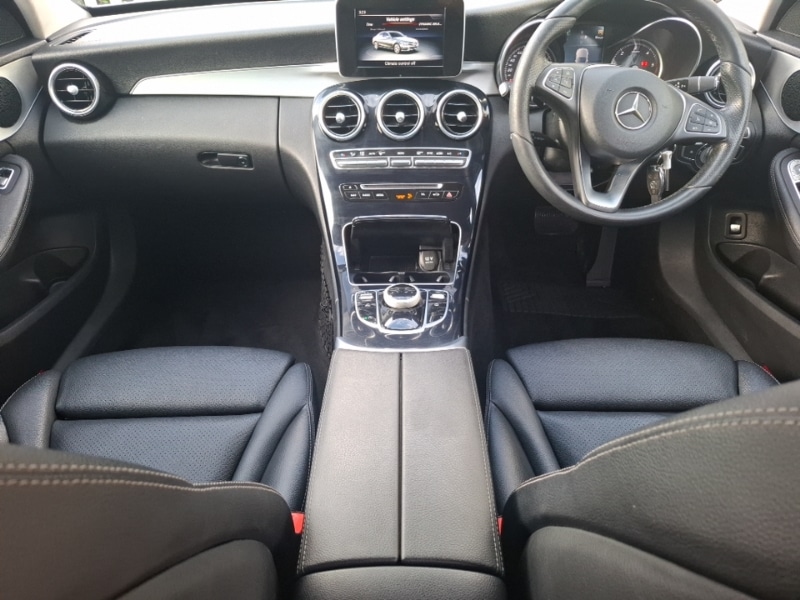 Used Mercedes-Benz C Class 2017 for sale - 77881590: Photo 2