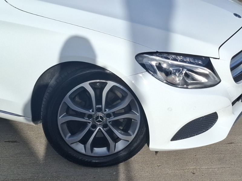 Used Mercedes-Benz C Class 2017 for sale - 77881590: Photo 9