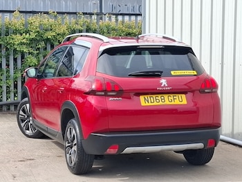 Used Peugeot 2008 2019 for sale - 78698019: Photo