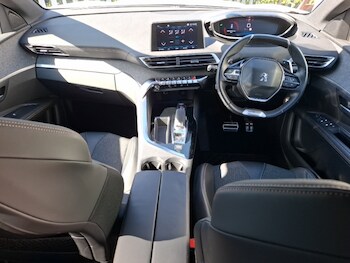 Used Peugeot 3008 2018 for sale - 78317856: Photo