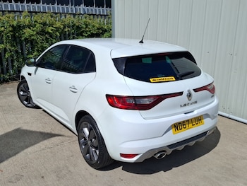 Used Renault Megane 2017 for sale - 79440319: Photo