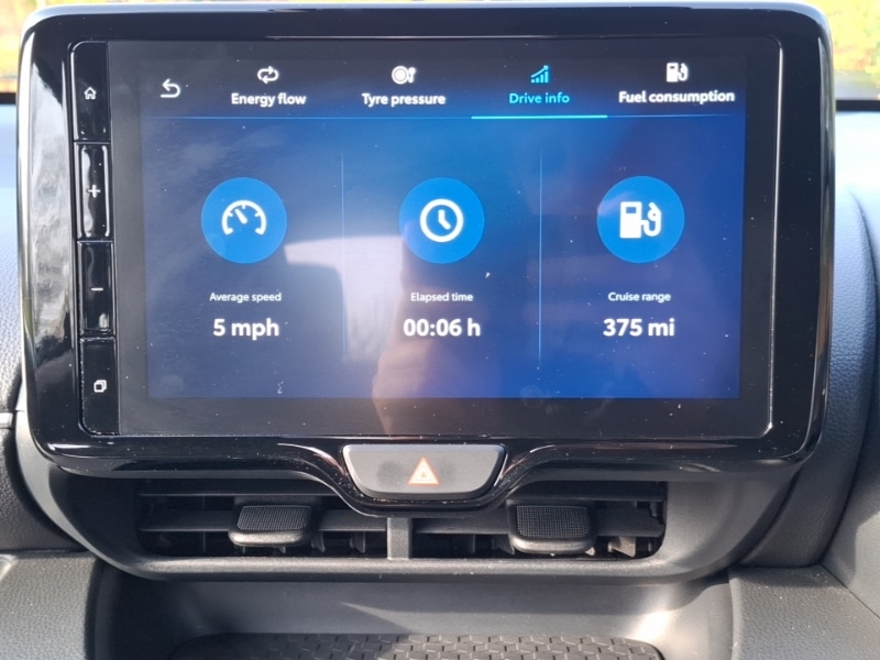 Used Mazda Mazda2 HYBRID 2024 for sale - 76492976: Photo 10