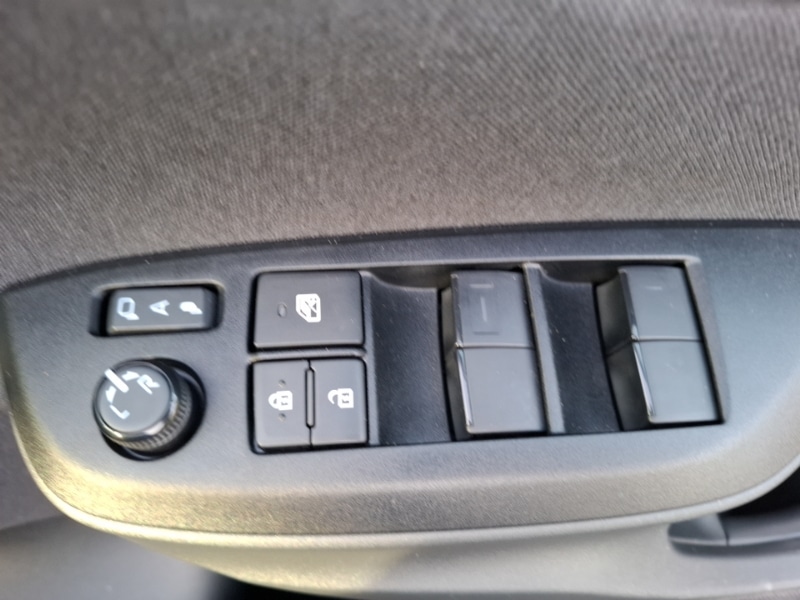 Used Mazda Mazda2 HYBRID 2024 for sale - 76492976: Photo 16