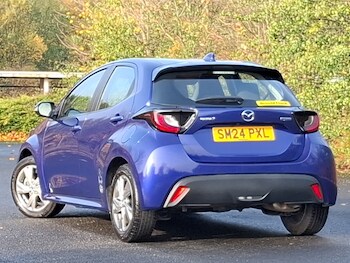 Used Mazda Mazda2 HYBRID 2024 for sale - 76492976: Photo