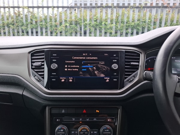 Used Volkswagen T-Roc 2018 for sale - 75988987: Photo 11