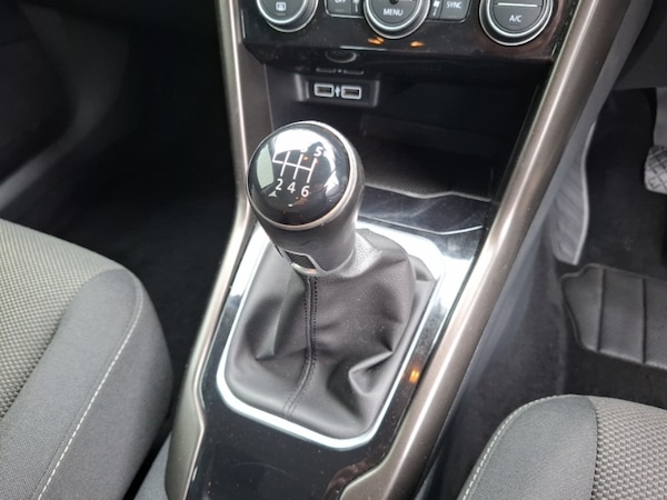 Used Volkswagen T-Roc 2018 for sale - 75988987: Photo 14