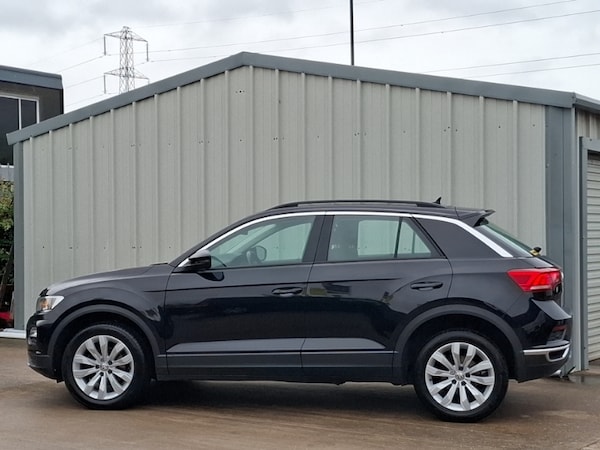 Used Volkswagen T-Roc 2018 for sale - 75988987: Photo 4