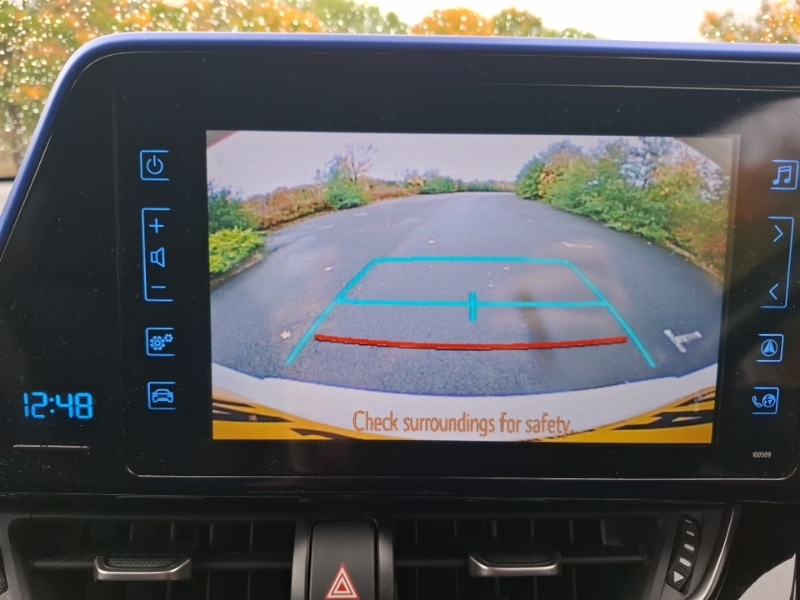 Used Toyota C-HR 2018 for sale - 76335522: Photo 10