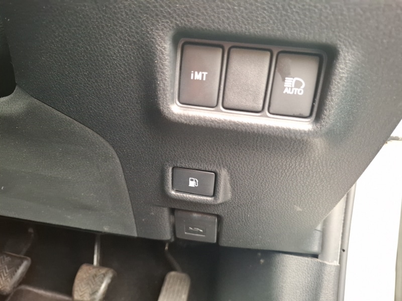 Used Toyota C-HR 2018 for sale - 76335522: Photo 13