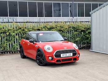 Used MINI Hatch 2019 for sale - 79302993: Photo