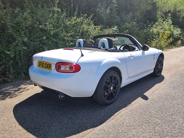 Used Mazda MX-5 2010 for sale - 75130585: Photo 4