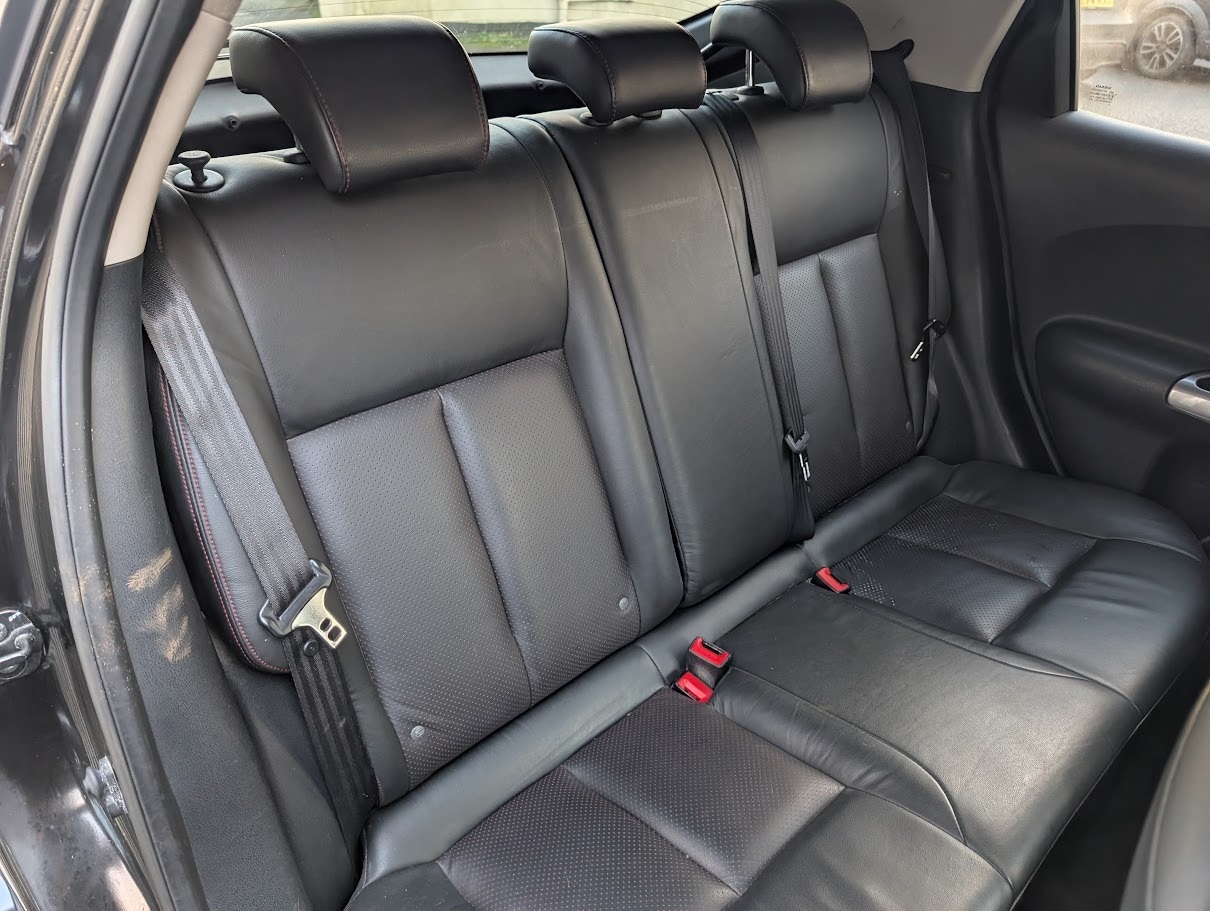 Used Nissan Juke 2010 for sale - 77363288: Photo 9