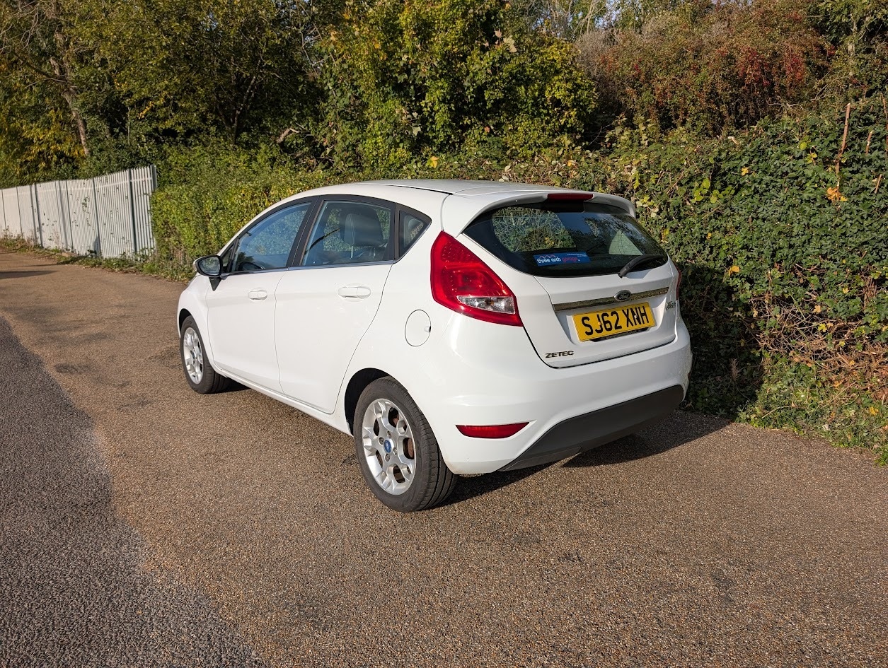 Used Ford Fiesta 2012 for sale - 76196173: Photo 4