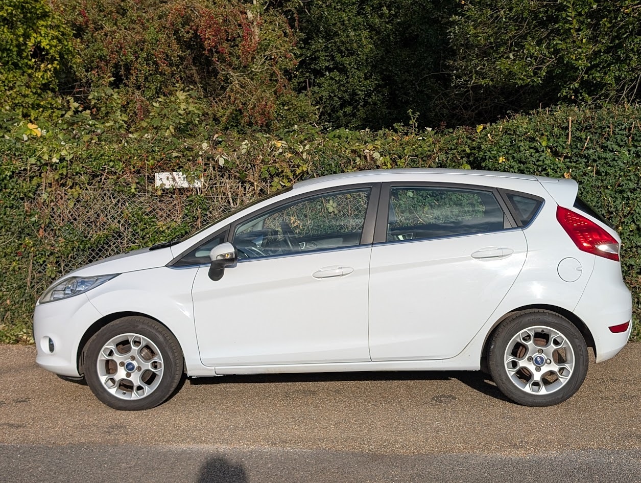 Used Ford Fiesta 2012 for sale - 76196173: Photo 6