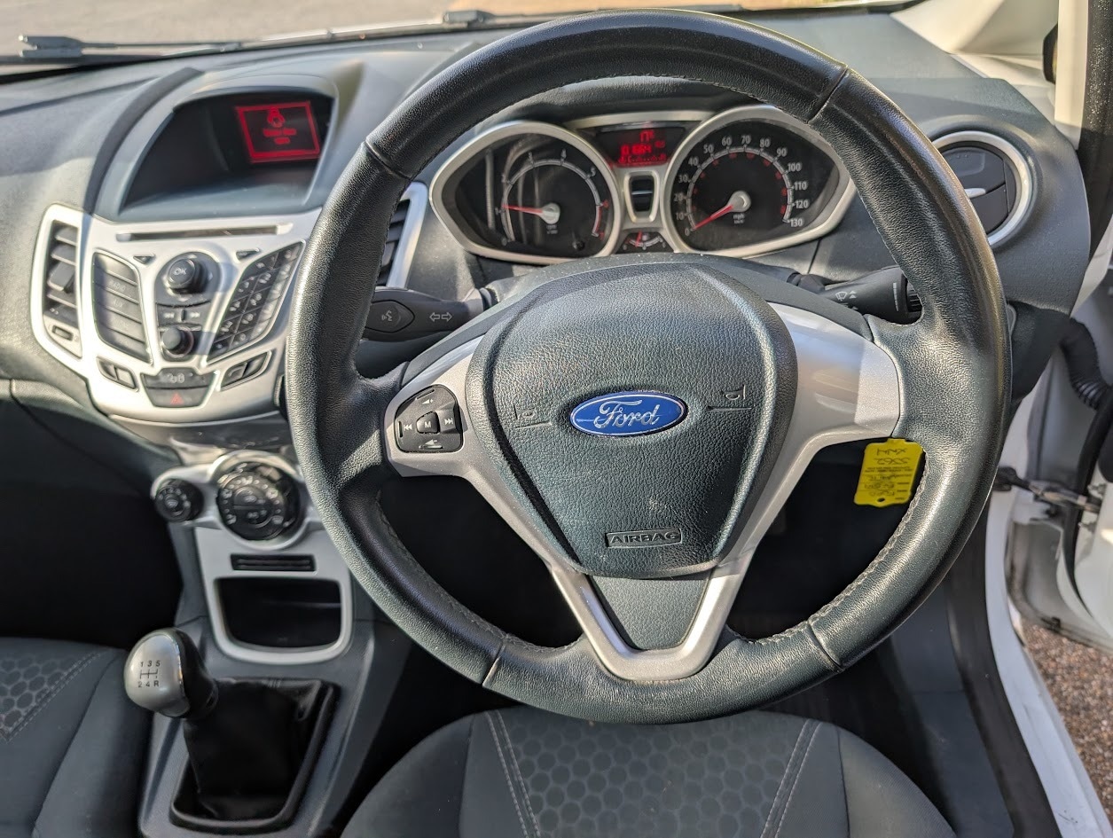 Used Ford Fiesta 2012 for sale - 76196173: Photo 8