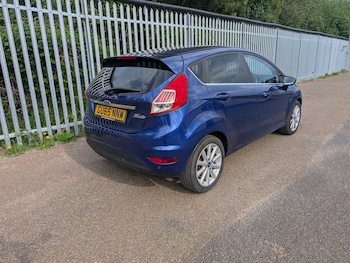 Used Ford Fiesta 2015 for sale - 78523911: Photo