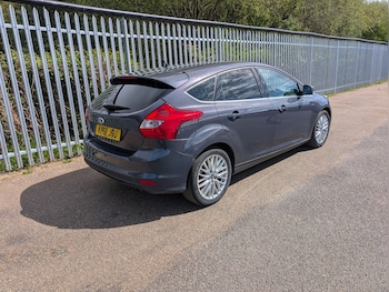 Used Ford Focus 2011 for sale - 78237721: Photo