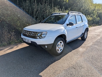 Used Dacia Duster 2018 for sale - 76181500: Photo 2