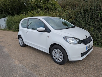 2016 (65) - 1.0 MPI SE 3dr